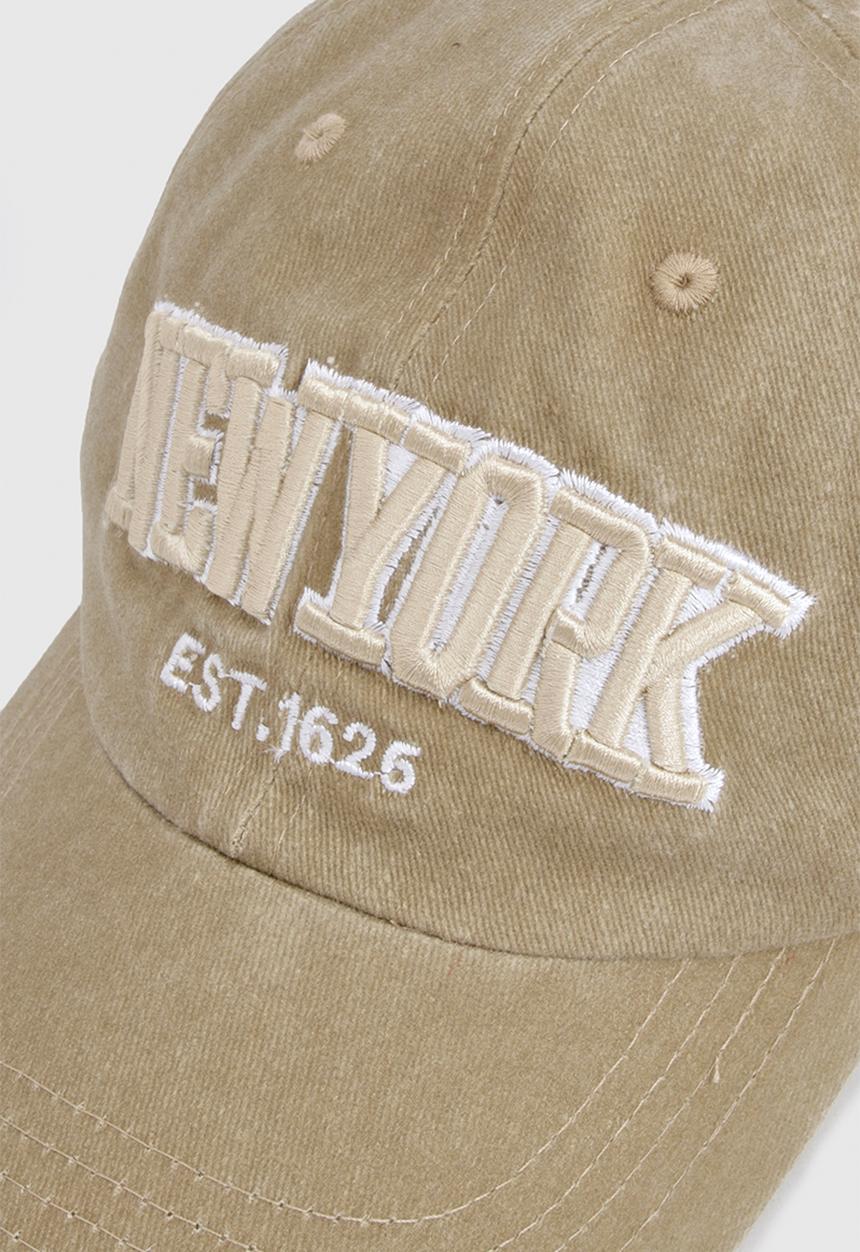 boohoo - Acid Wash Slogan Cap- Beige