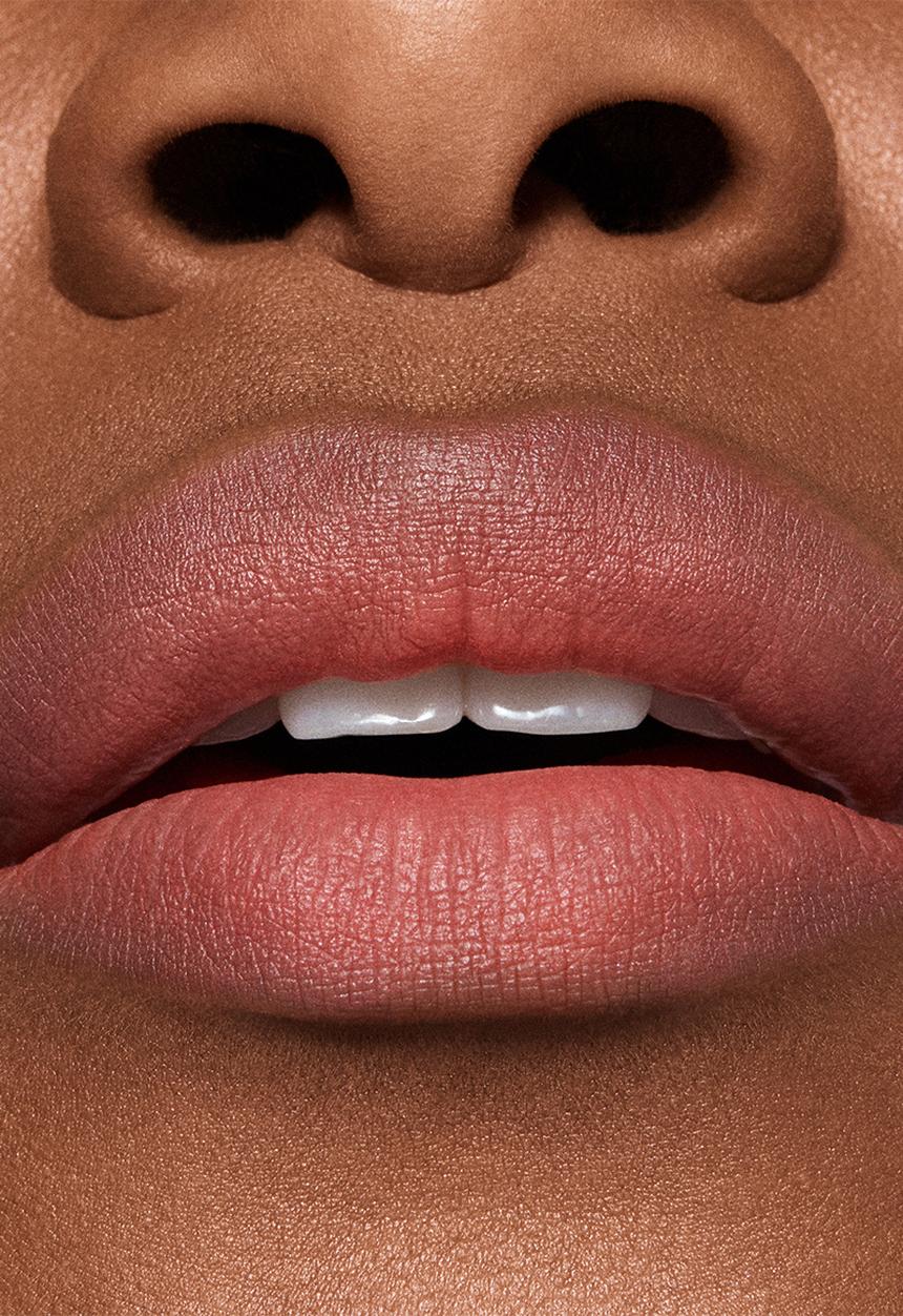 MAC - Powder Kiss Hazy Matte Lipstick - Stay Curious