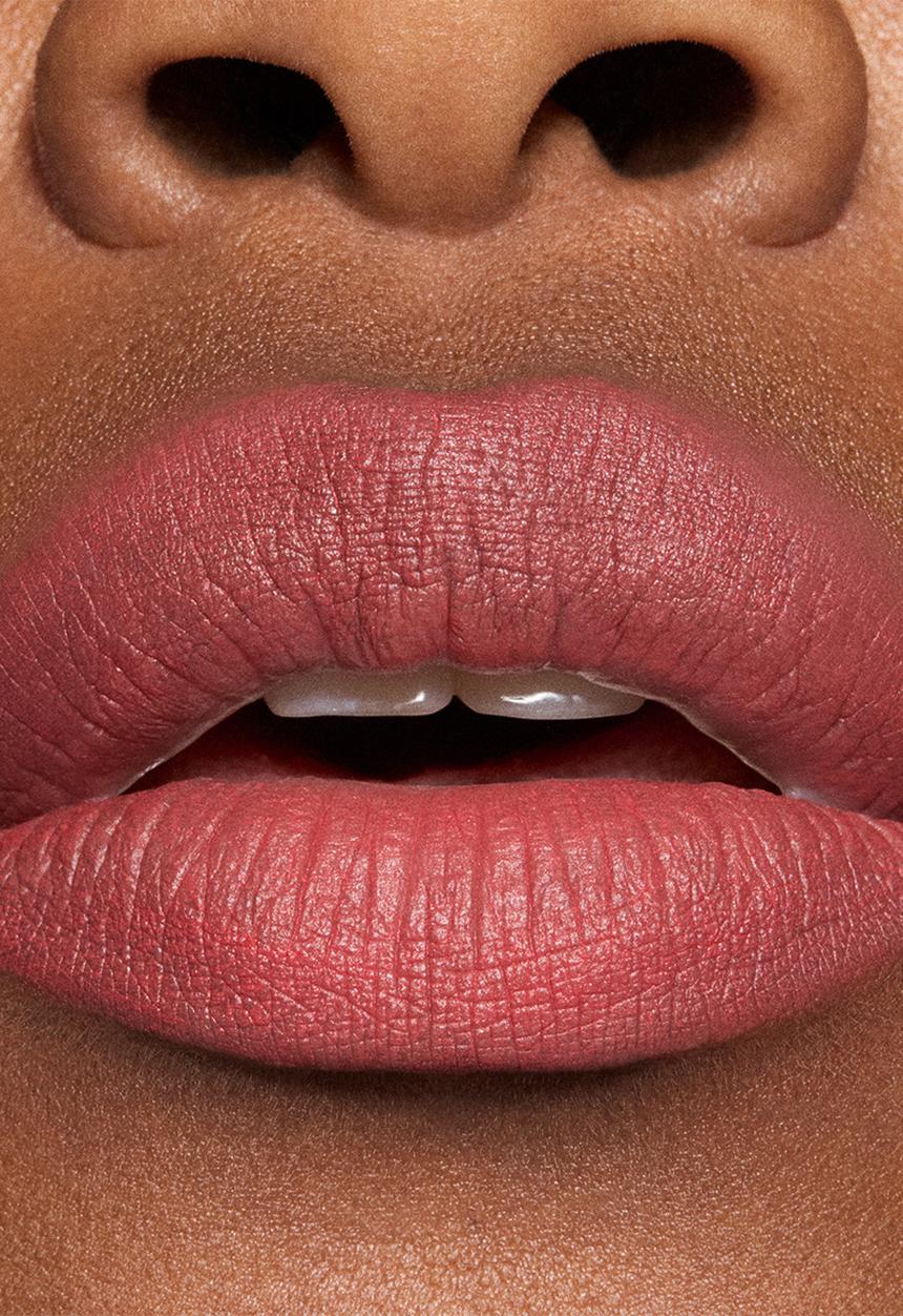 MAC - Powder Kiss Hazy Matte Lipstick - Brickthrough