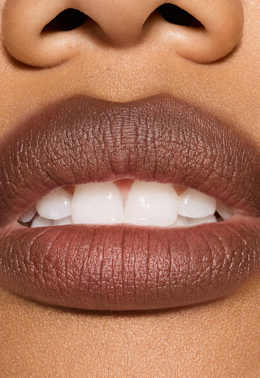 MAC - Powder Kiss Hazy Matte Lipstick - Chestnut