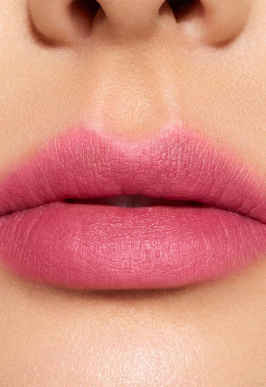 MAC - Powder Kiss Hazy Matte Lipstick - Made You Look