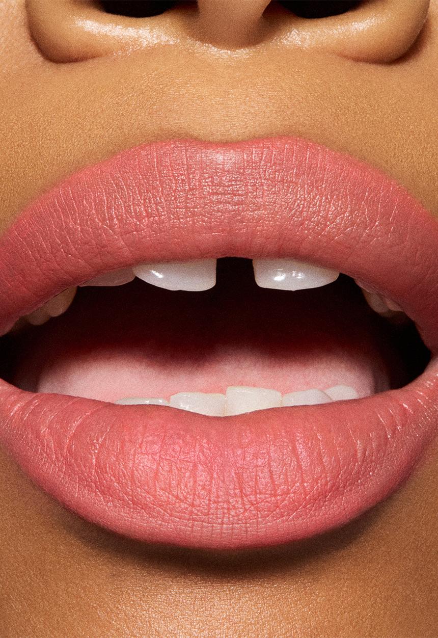 MAC - Powder Kiss Hazy Matte Lipstick - Mandarin O