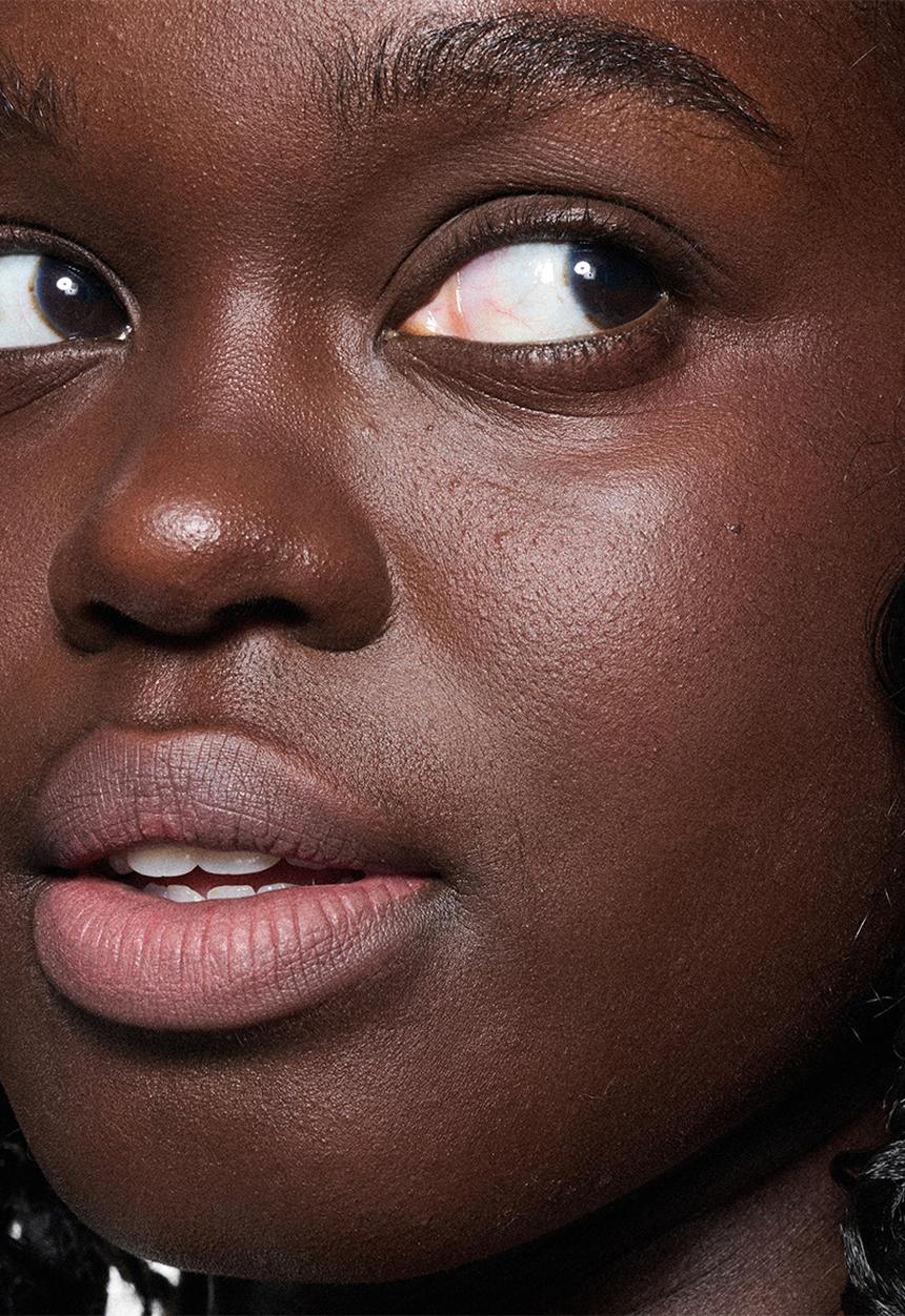MAC - Powder Kiss Lip + Cheek Mousse - Mull It Over