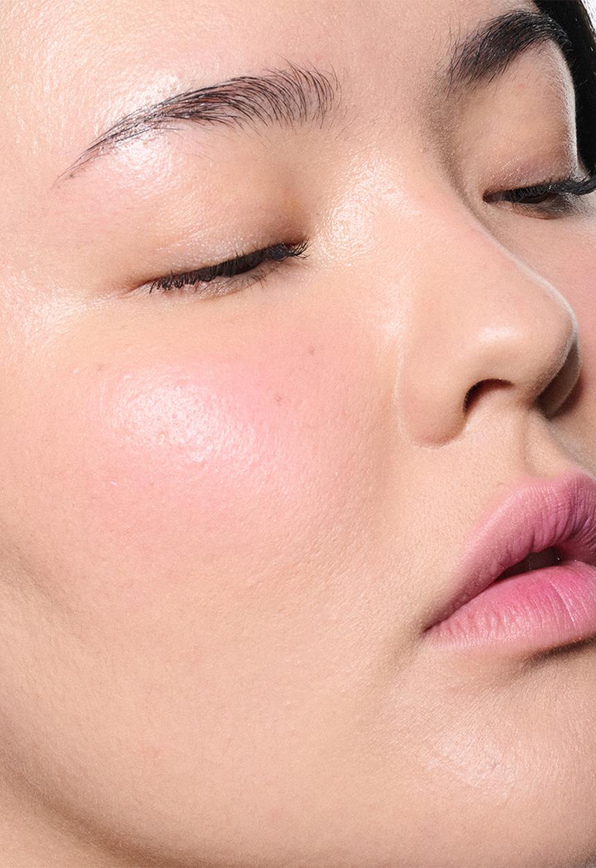 MAC - Powder Kiss Lip + Cheek Mousse - Something Borrowed