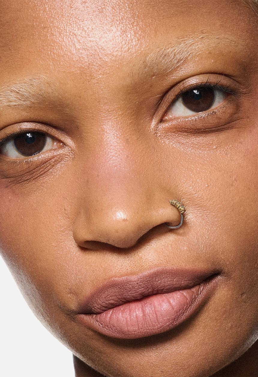 MAC - Powder Kiss Lip + Cheek Mousse - Taken