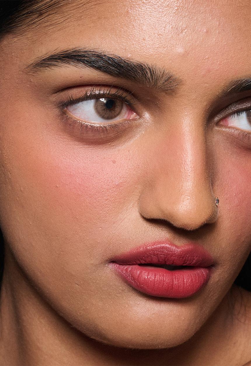 MAC - Powder Kiss Lip + Cheek Mousse - Ruby Boo
