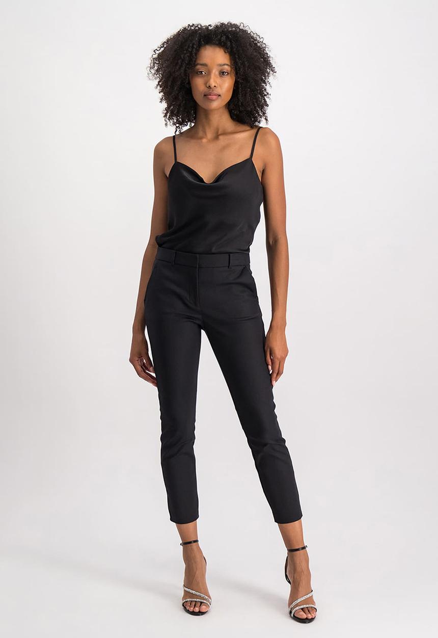 Forever New - Grace 7/8th slim pants in black - black