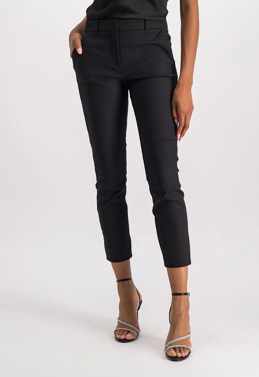 Forever New - Grace 7/8th slim pants in black - black