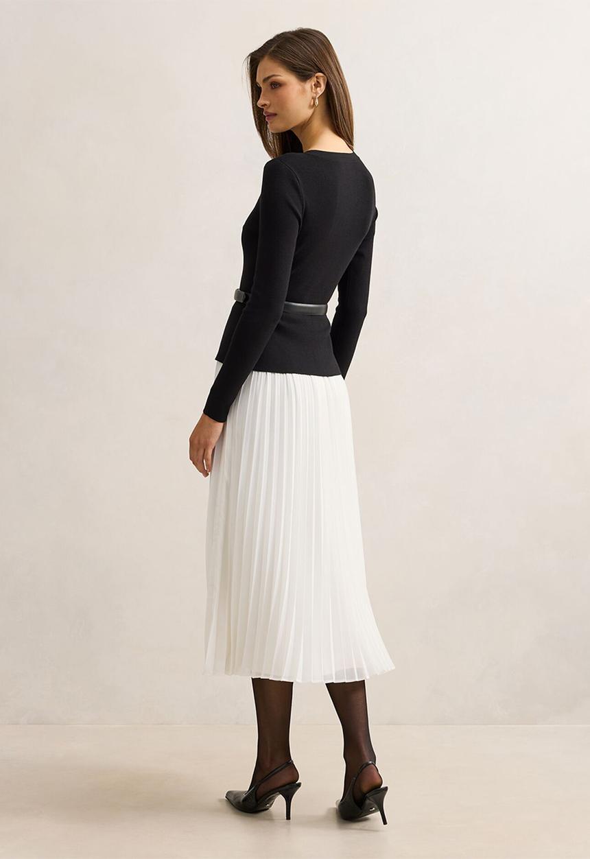 Forever New - Louisa woven mix knit dress in mono