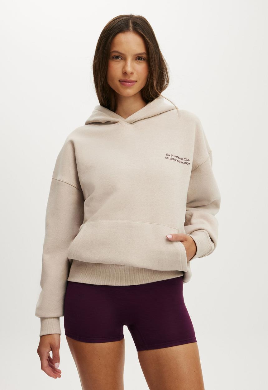 Cotton On - Plush Premium Graphic Hoodie - Sesame Marle/Bw Club