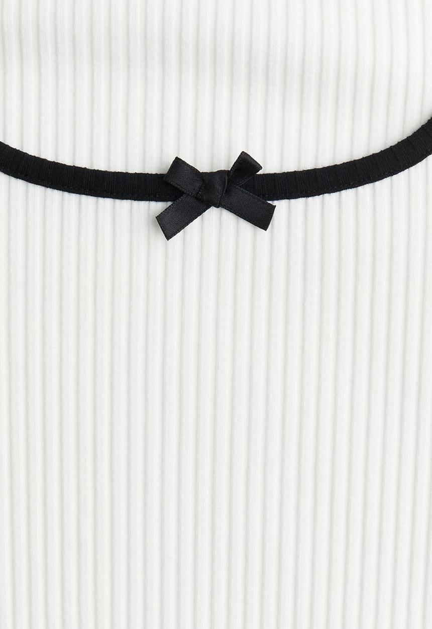 H&M - Overlock-detail ribbed top - white & black