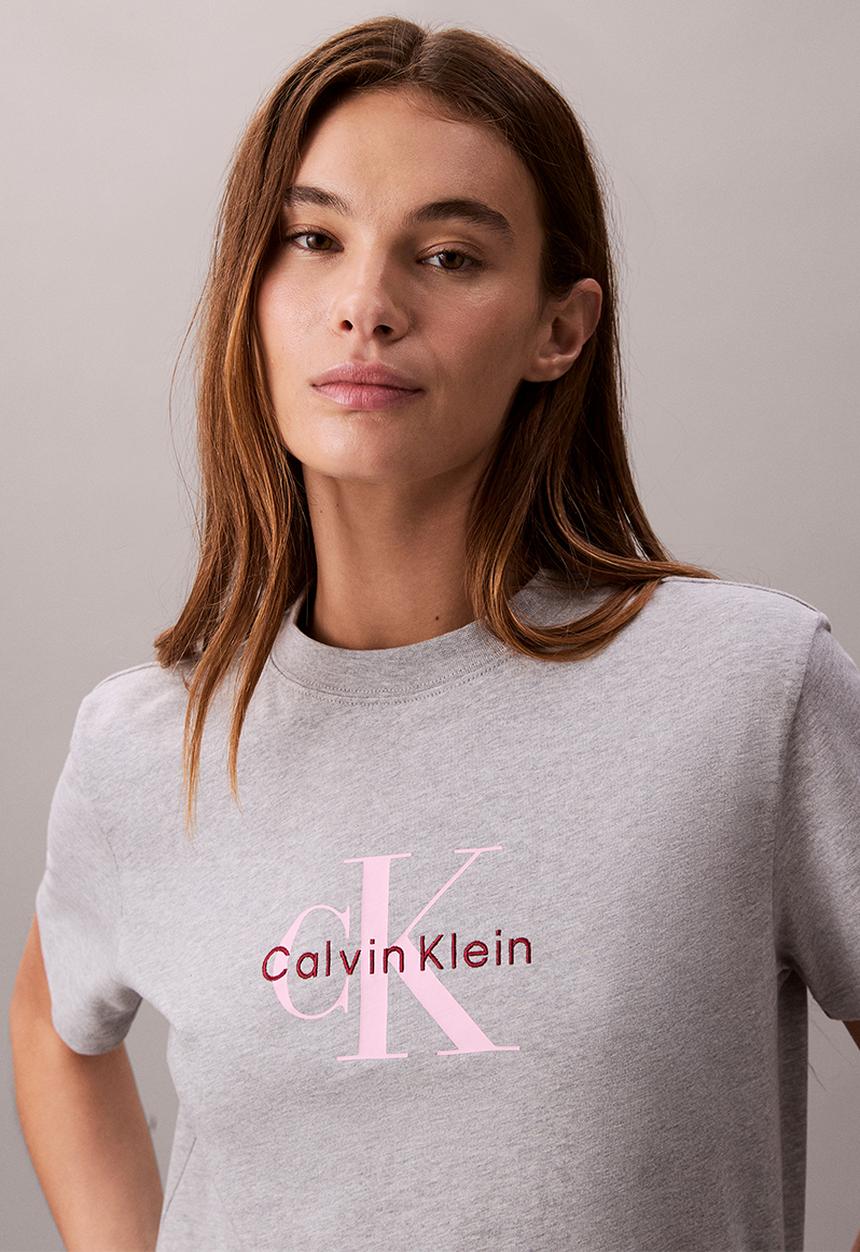 Calvin Klein - Hero ss classic monologo cneck tee - heroic grey heather