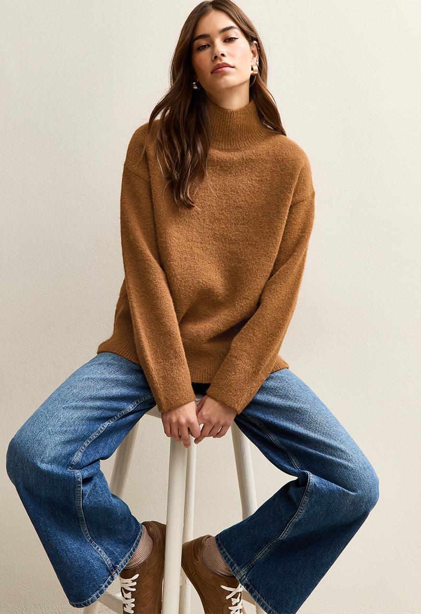 New Look -  Longline Stand Neck Jumper - tan