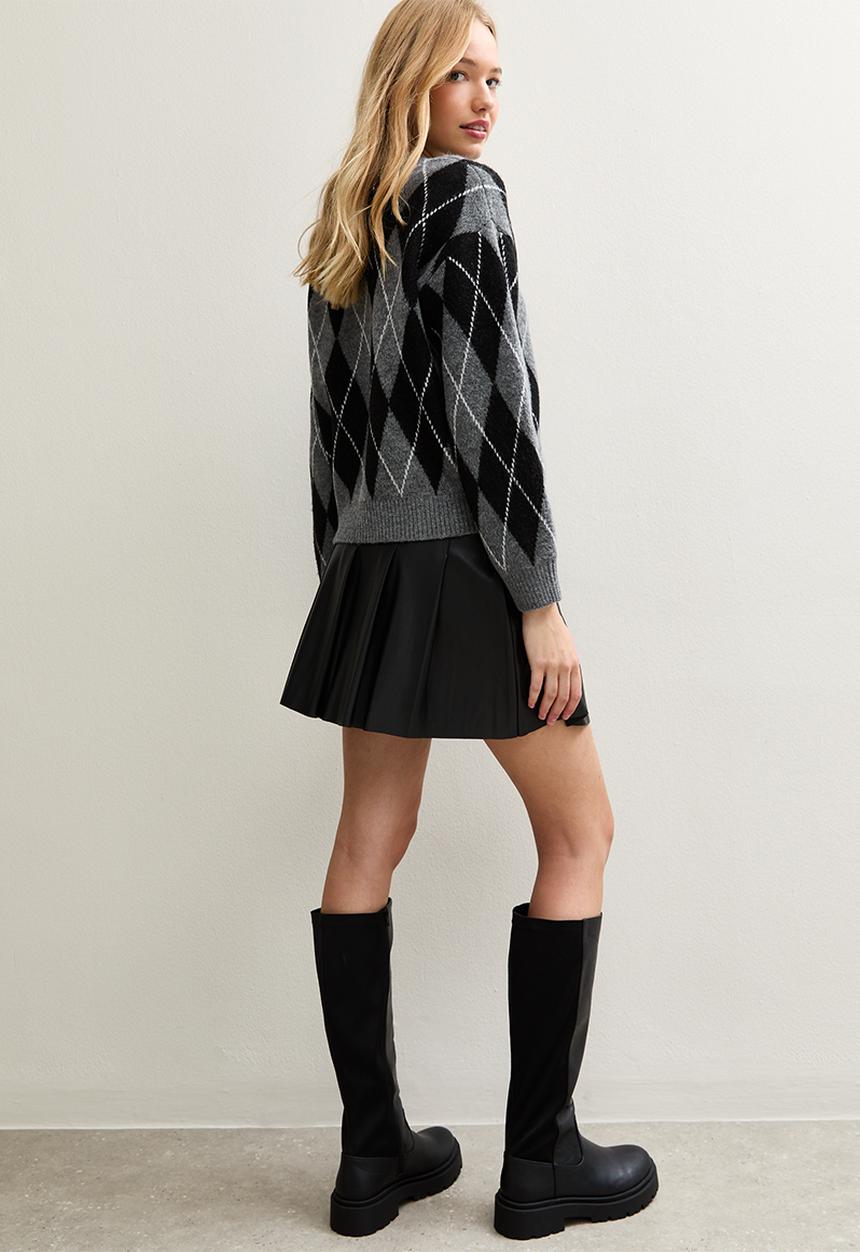 New Look - Faux Leather Pleated Mini - black