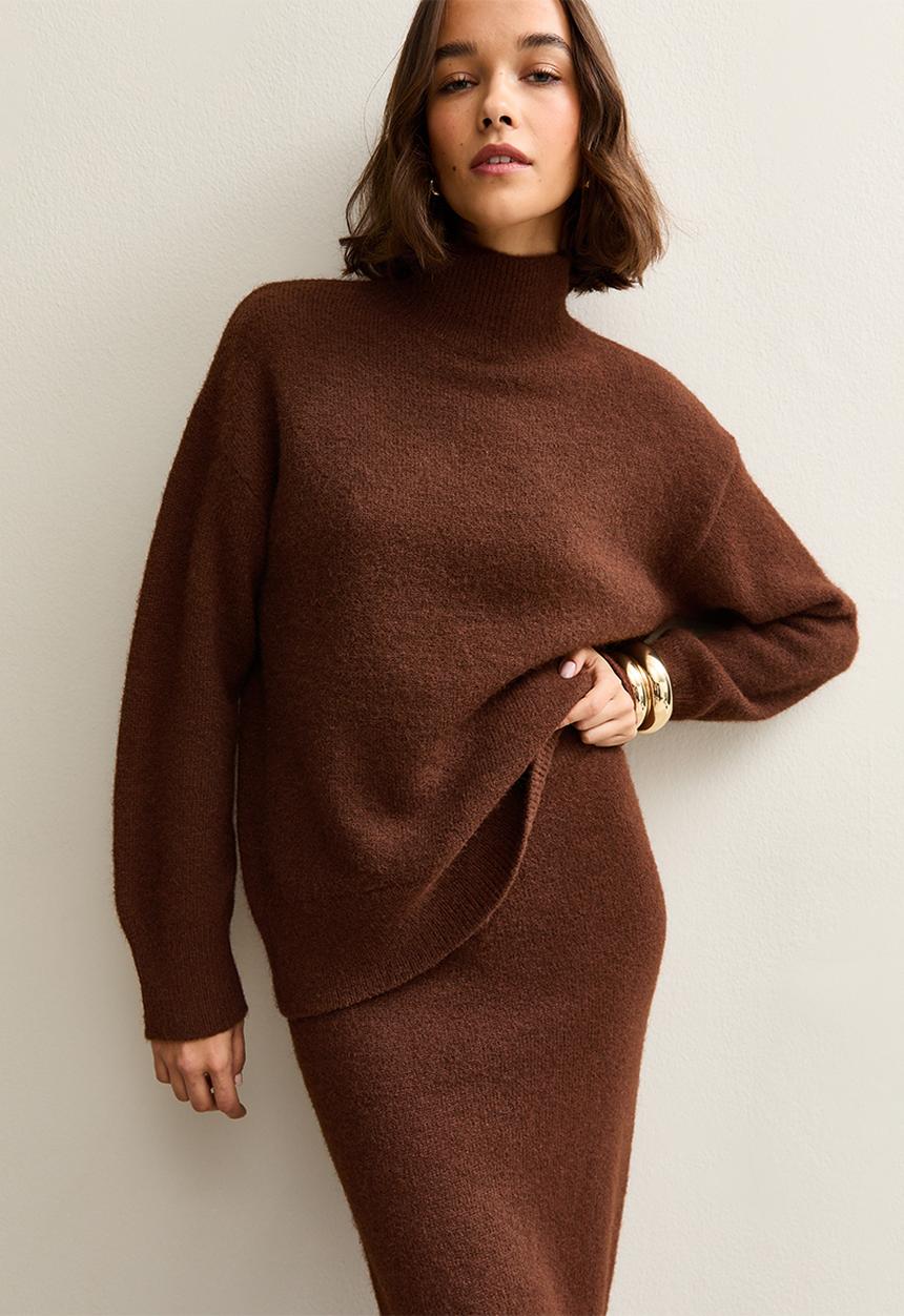 New Look -  Longline Stand Neck Jumper - dark brown