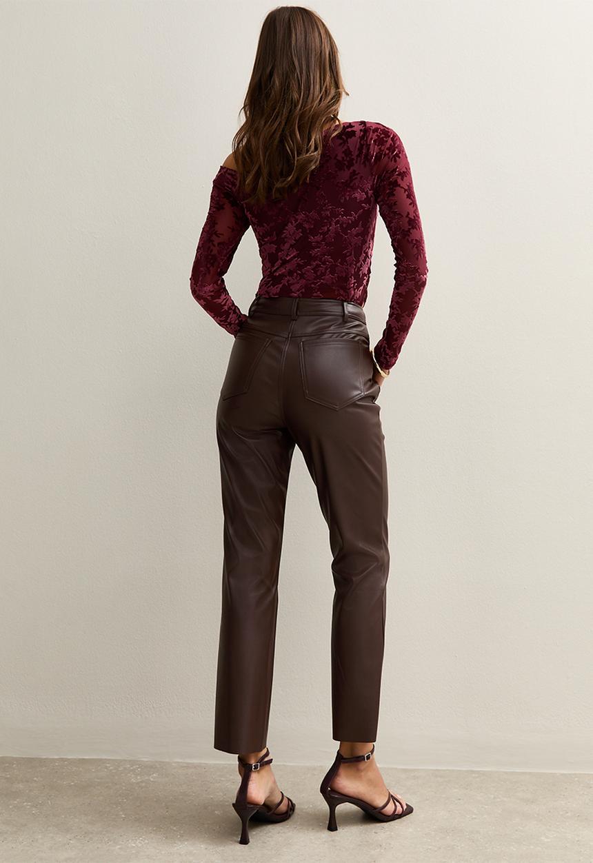 New Look - Faux Leather Straight Leg Trousers - dk brown