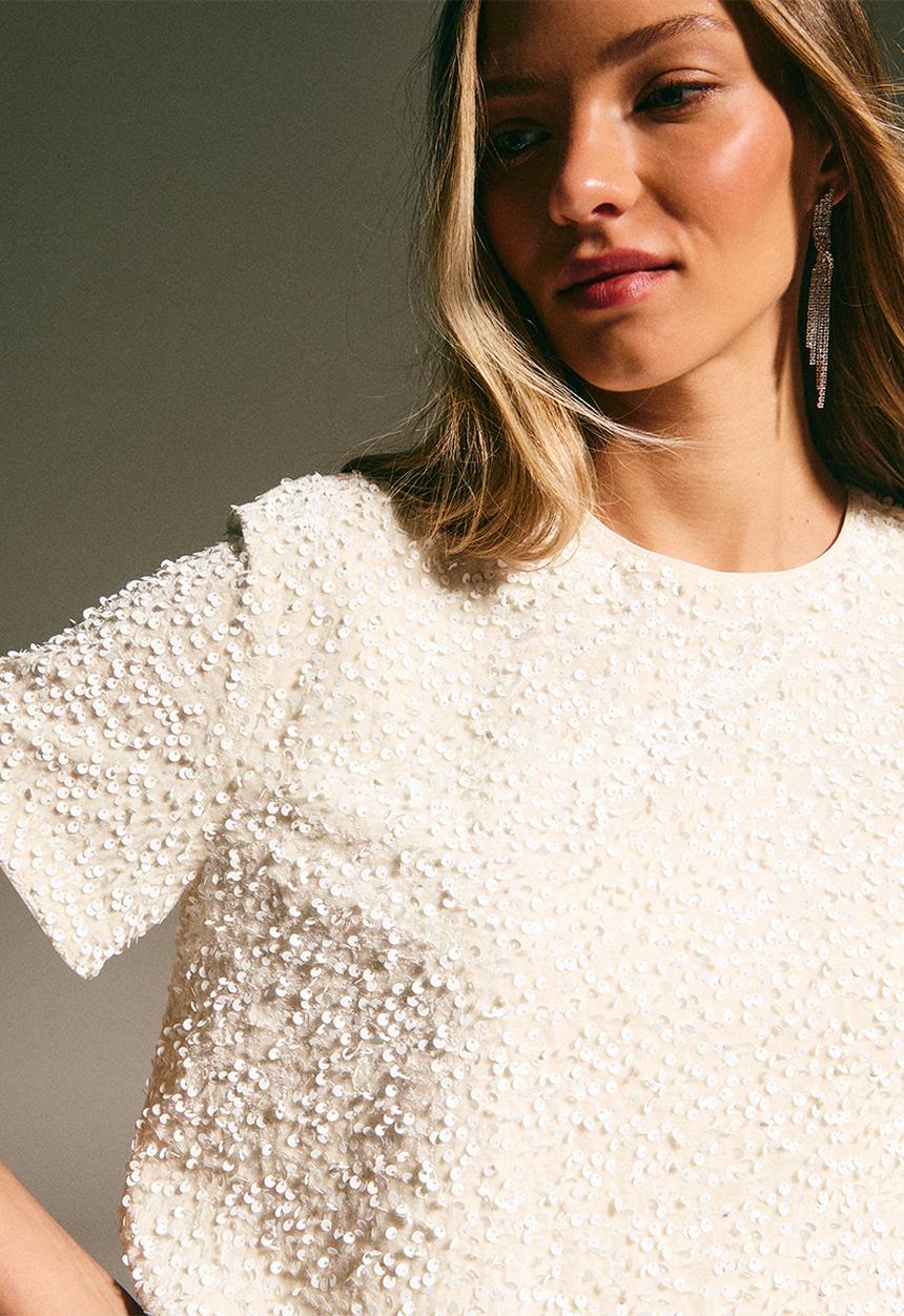 New Look - Go velvet sequin tee - cream