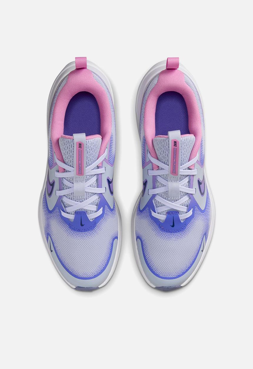 Nike - Nike Cosmic Runner