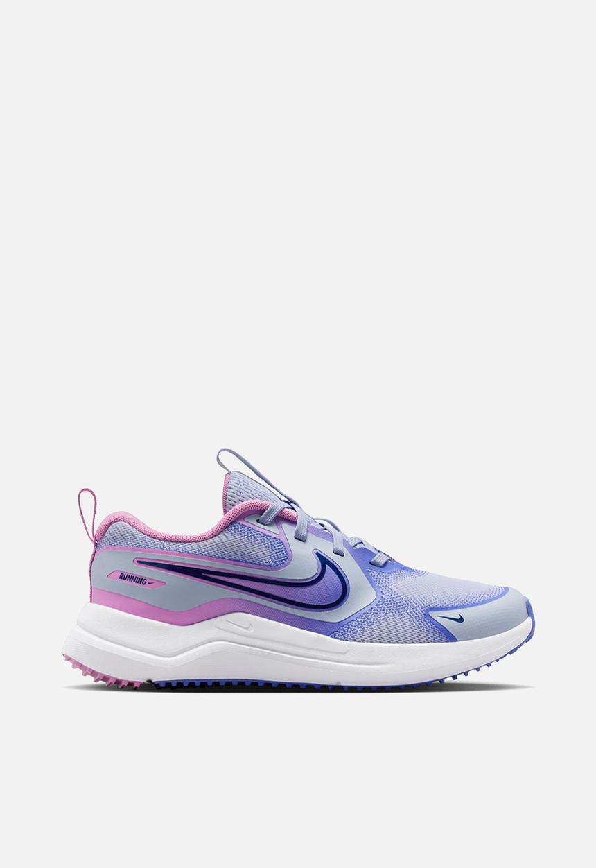 Nike - Nike Cosmic Runner