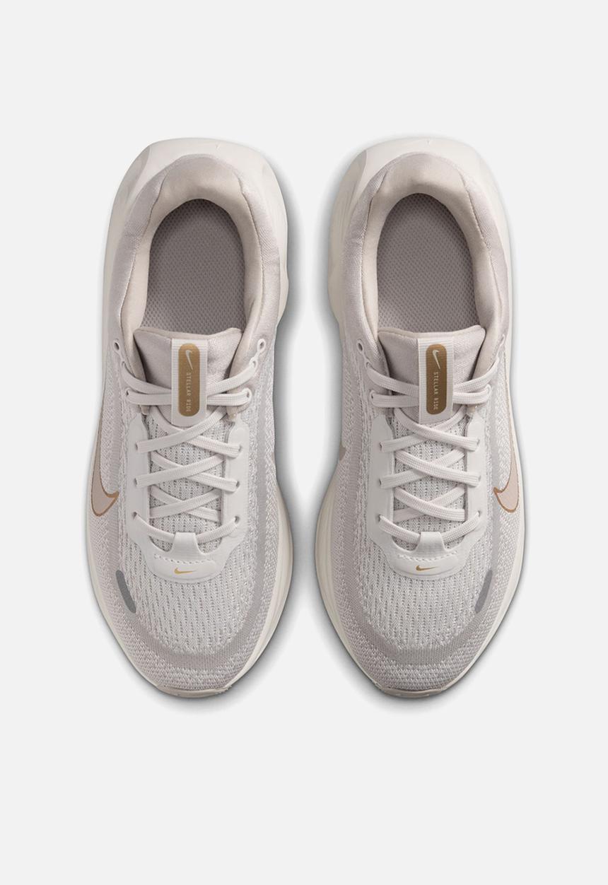 Nike - Nike Stellar Ride