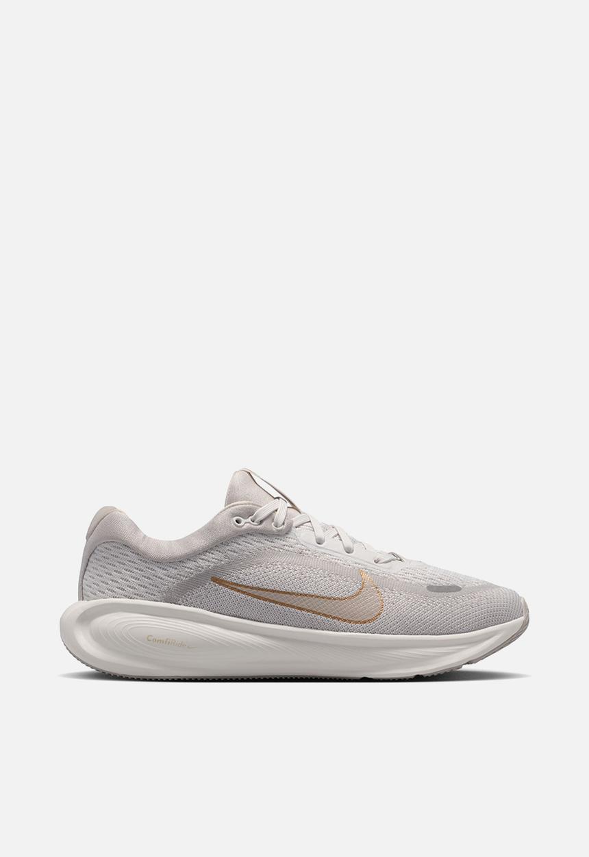 Nike - Nike Stellar Ride