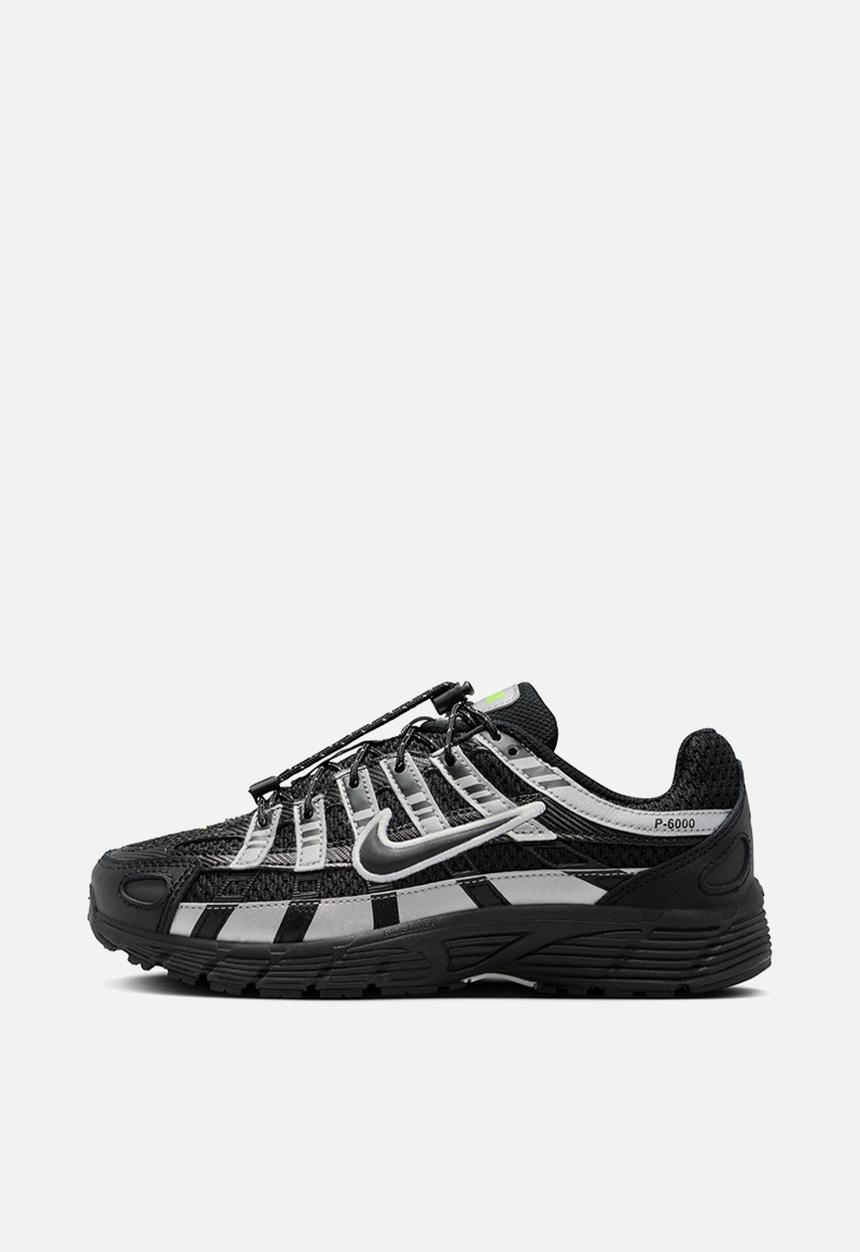 Nike - Nike P-6000