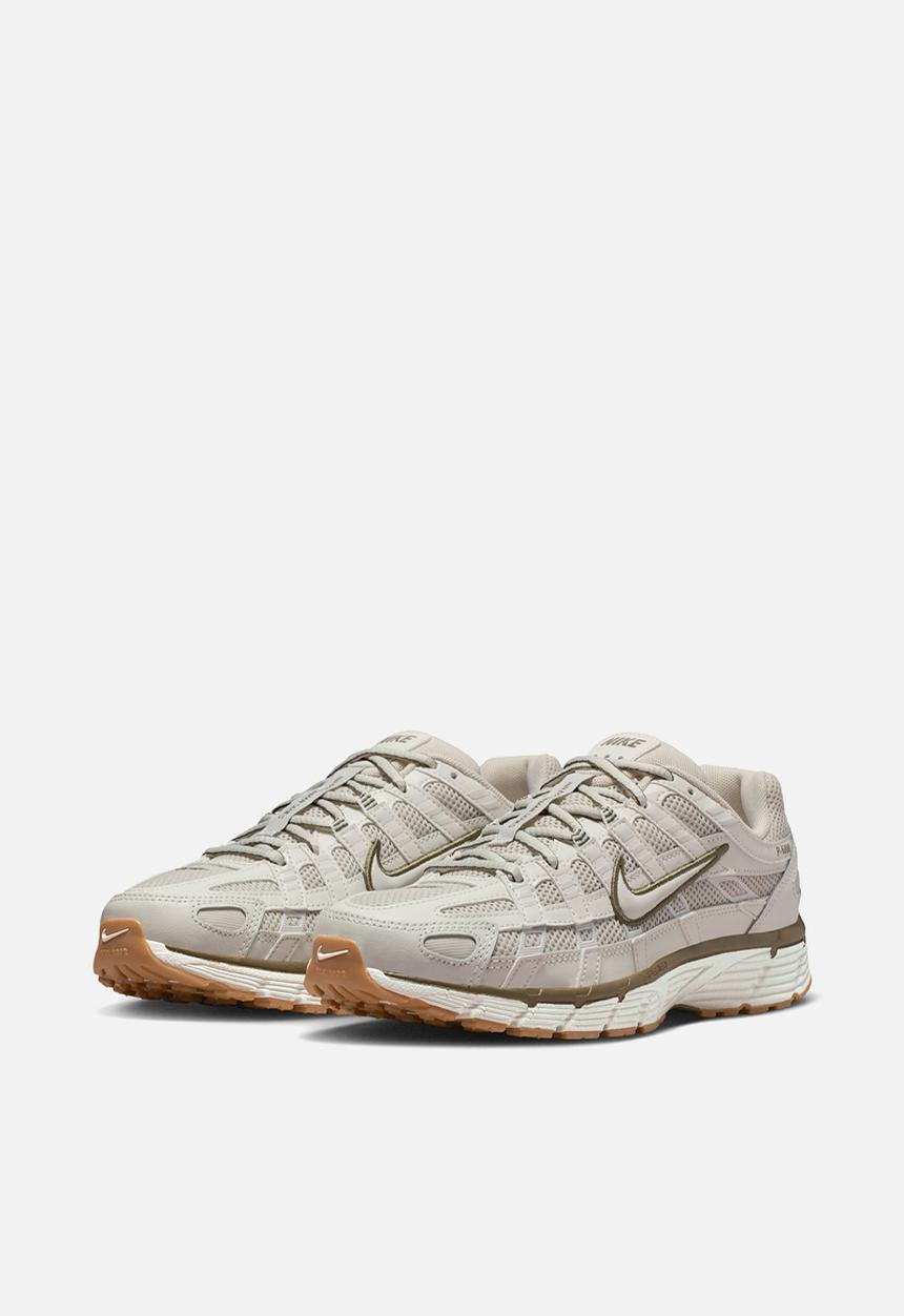 Nike - Nike P-6000