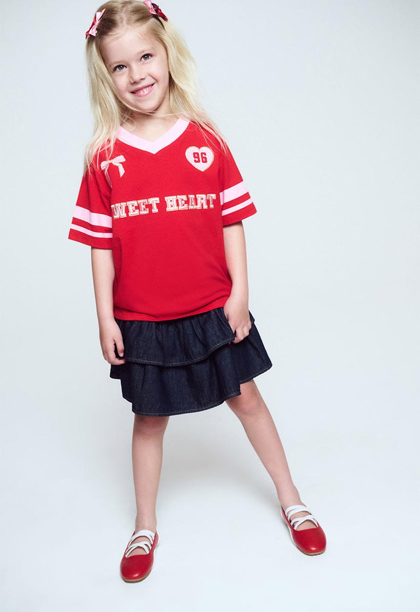 Cotton On - Livvy Lux Short Sleeve Tee - Varsity Red/Sweet Heart Club