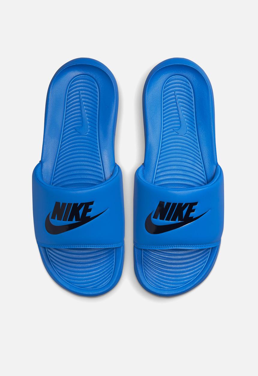 Nike - Nike Victori One - Blue