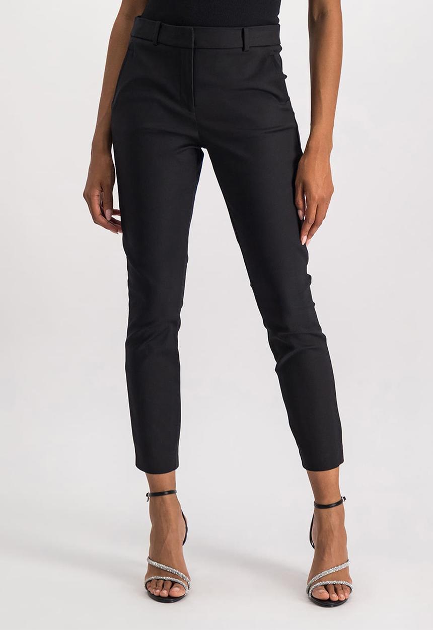 Forever New - Faye full length slim pants in black 