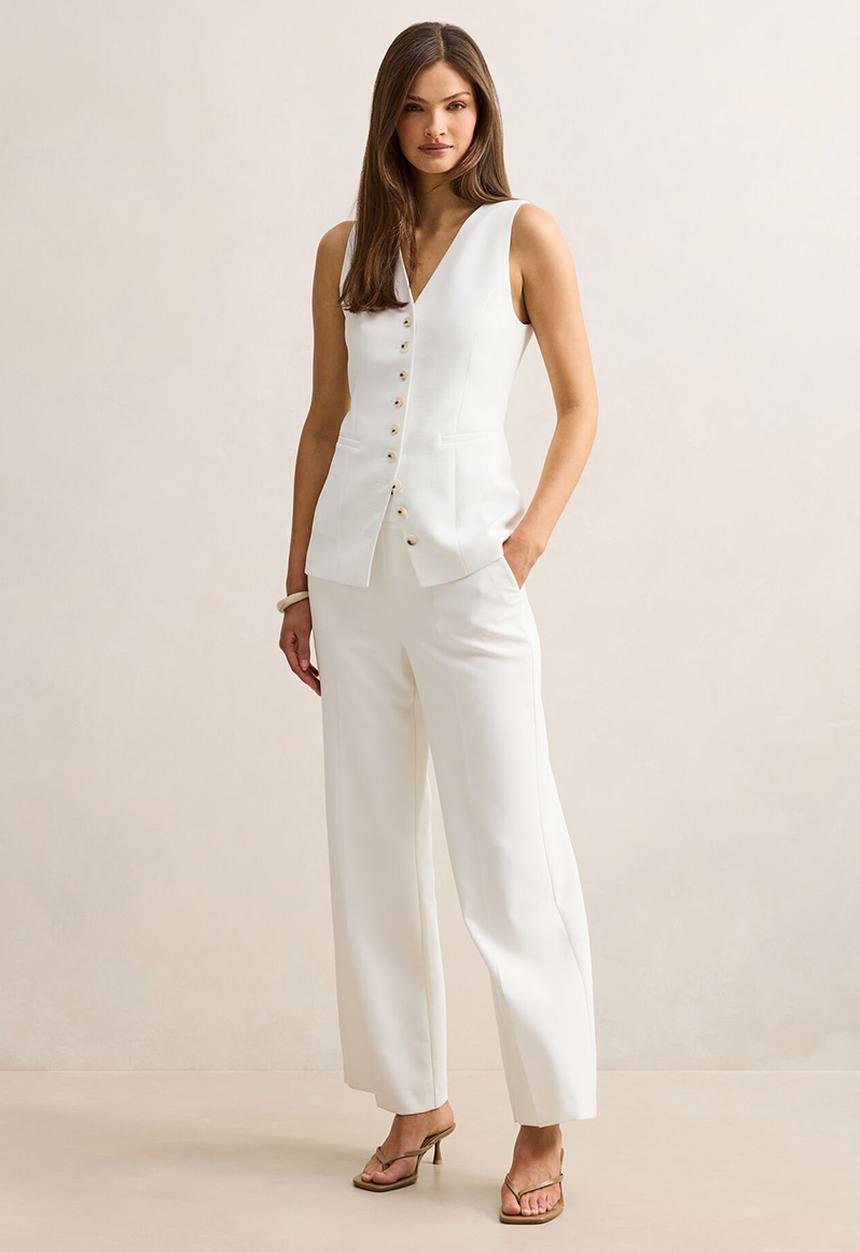 Forever New - Ayla contrast waistcoat in porcelain 