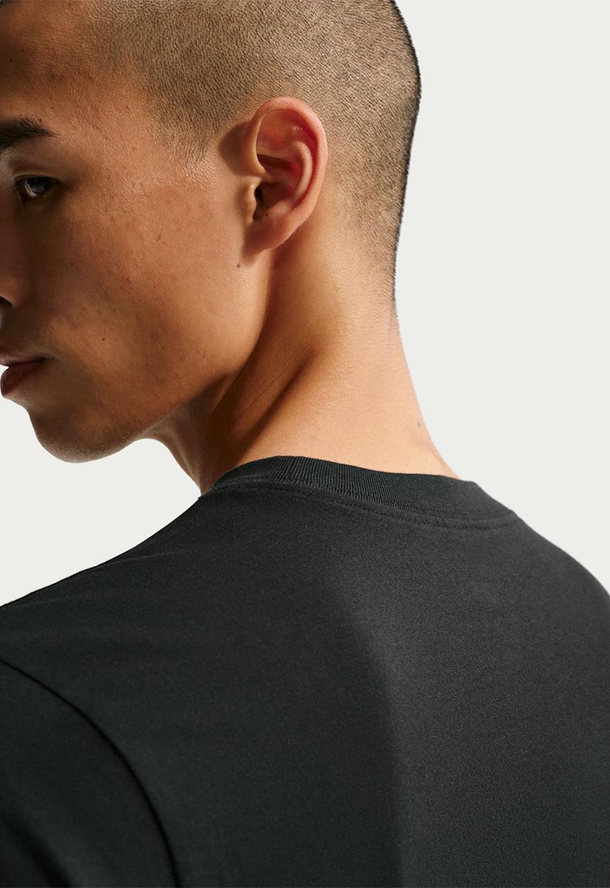 Nike - NSW Standard AIR Patch Tee - Black