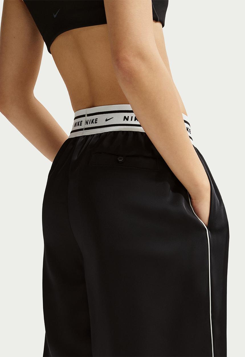 Nike - W Nsw Offln Wvn Stn Pant - Black/Sail