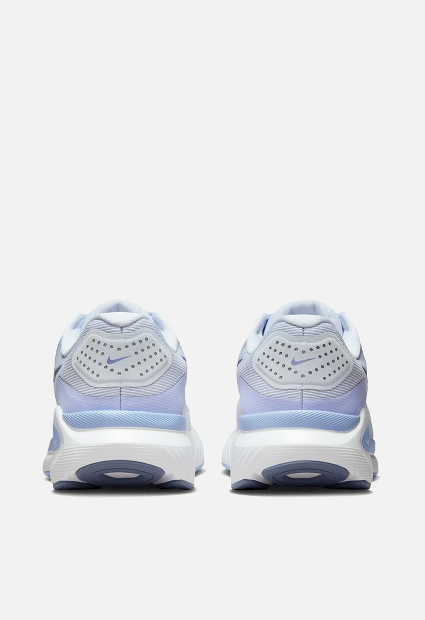 Nike - Structure 26