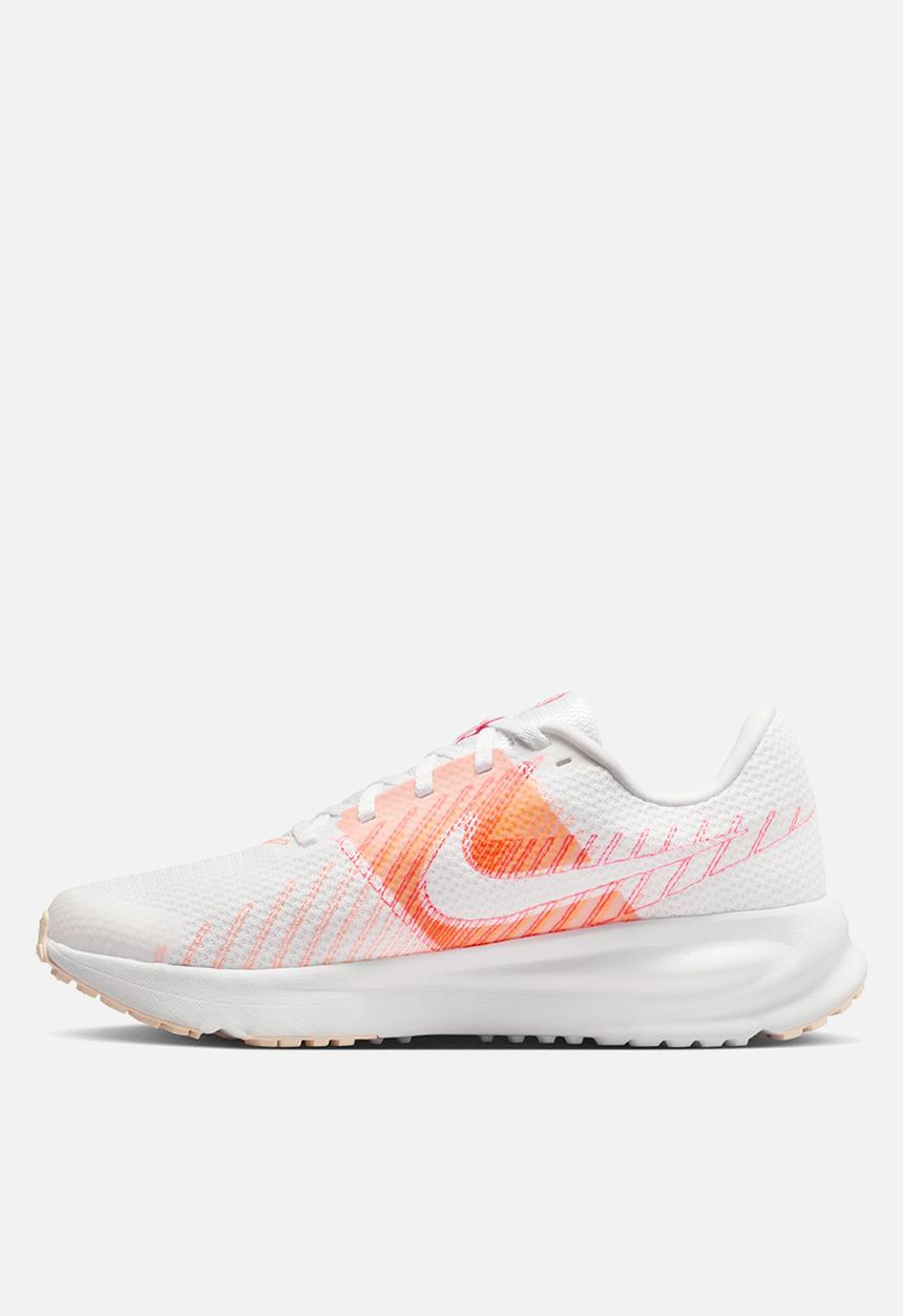 Nike - Nike Run Defy