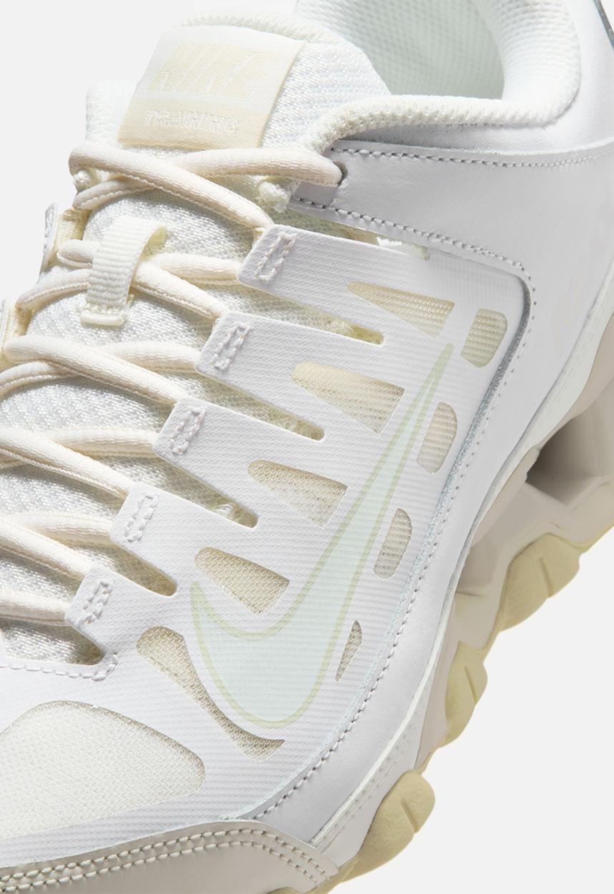 Nike - Nike Reax 8 TR