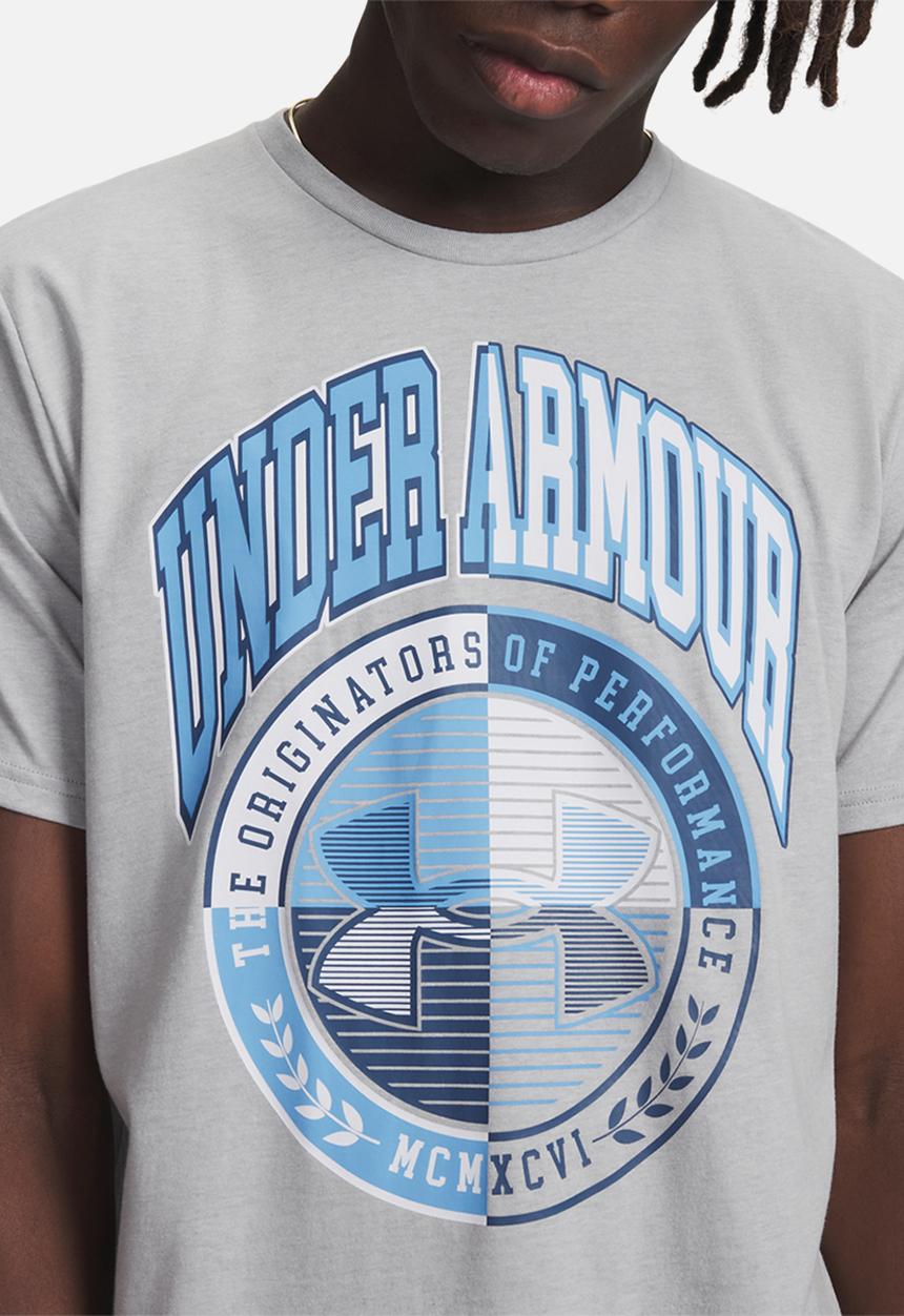 Under Armour - UA Varsity Crest SS Tee  - Mod Gray Light Heather /  / Wham Blue