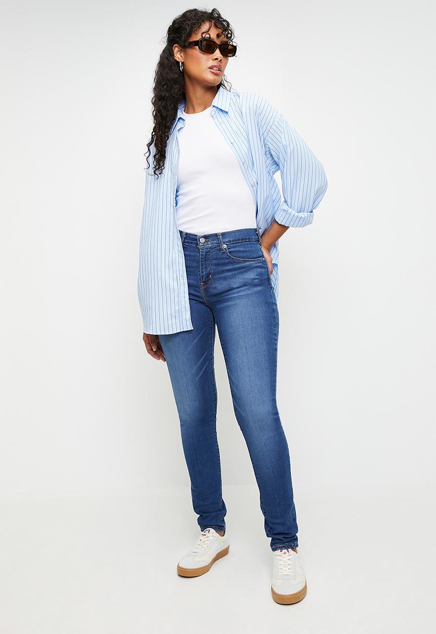 Levi’s® - Curvy Hirise Superskinny - Loud Cool Mid