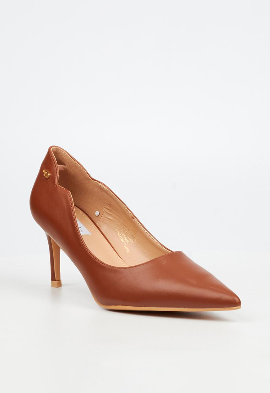 Miss Black - Nola 6 scallow low heel - tan