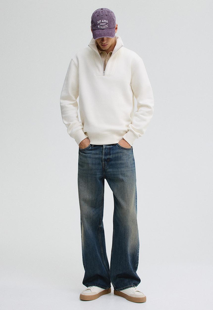 H&M - Regular fit zip-top sweatshirt - cream