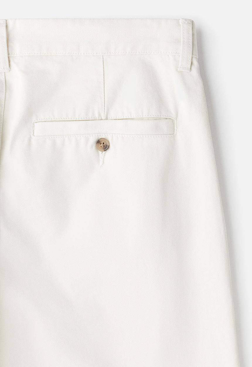 H&M - Relaxed fit cotton chinos - white