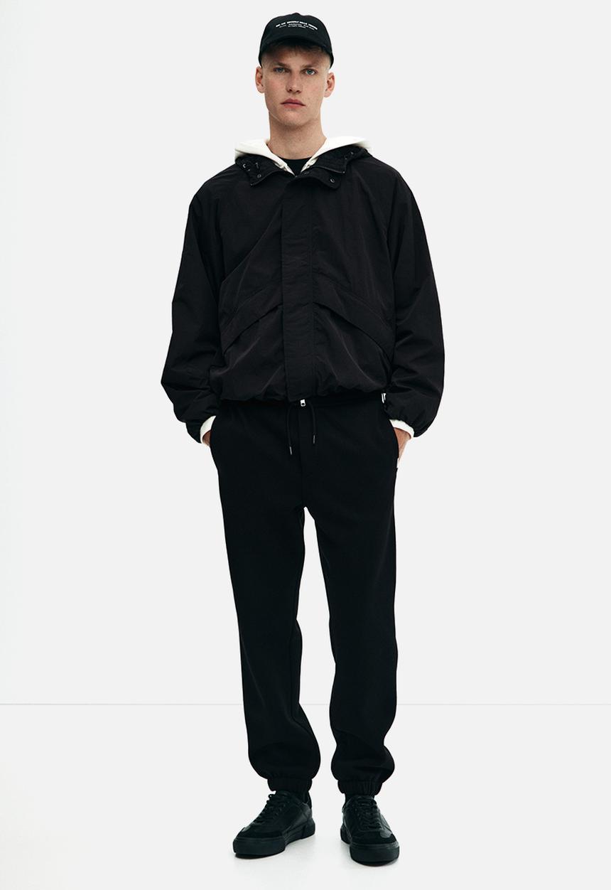 H&M - Regular fit sweatpants - black