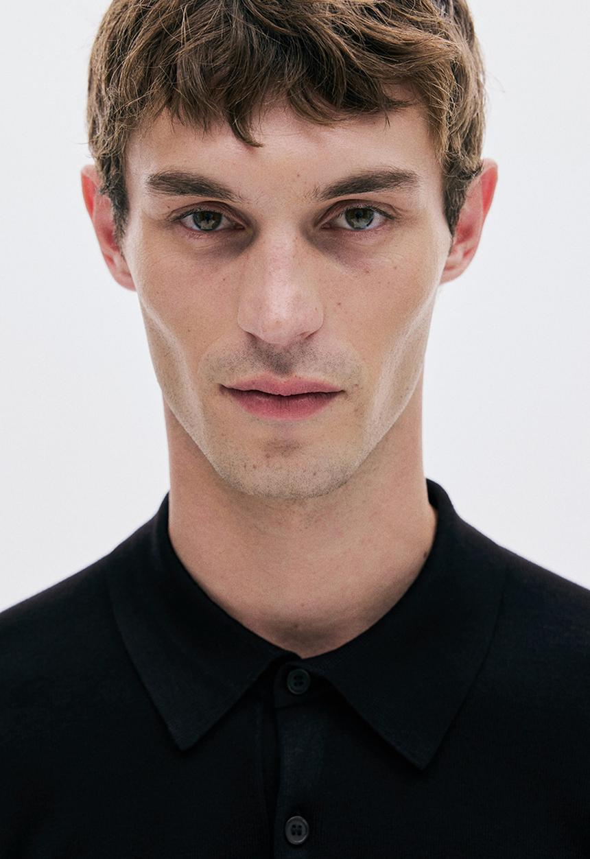 H&M - Regular fit fine-knit polo shirt - black