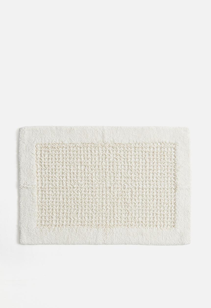 H&M - Tufted cotton bath mat - white