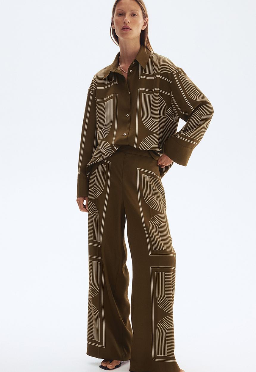H&M - Straight trousers - dark khaki green/patterned