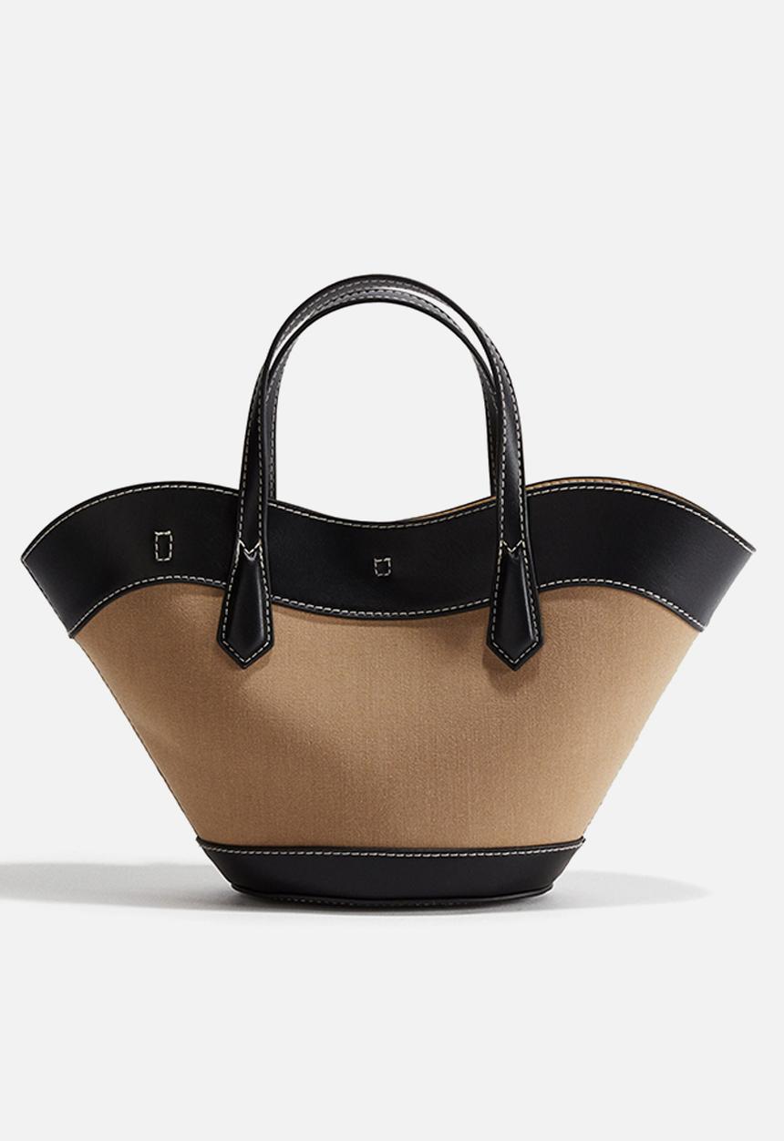 H&M - Crossbody bag - beige/black