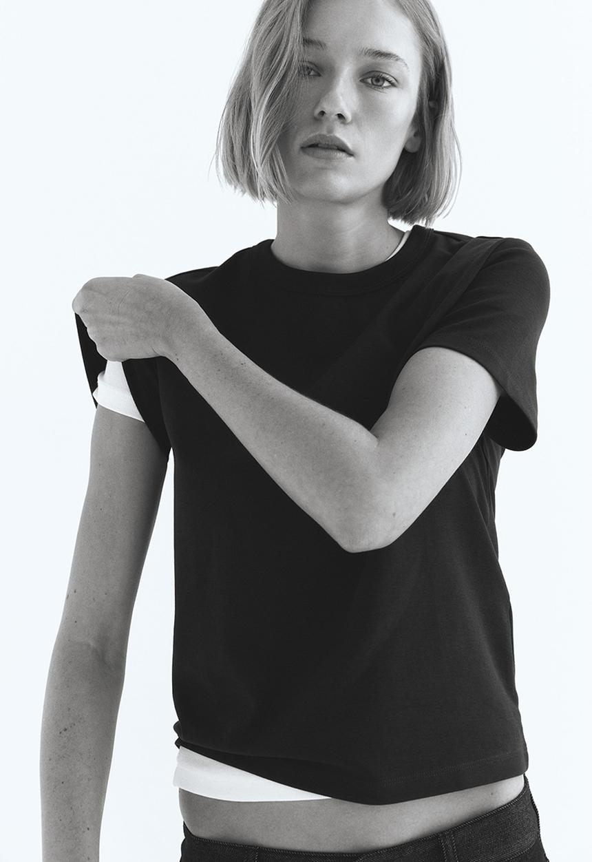 H&M - Cotton T-shirt - black