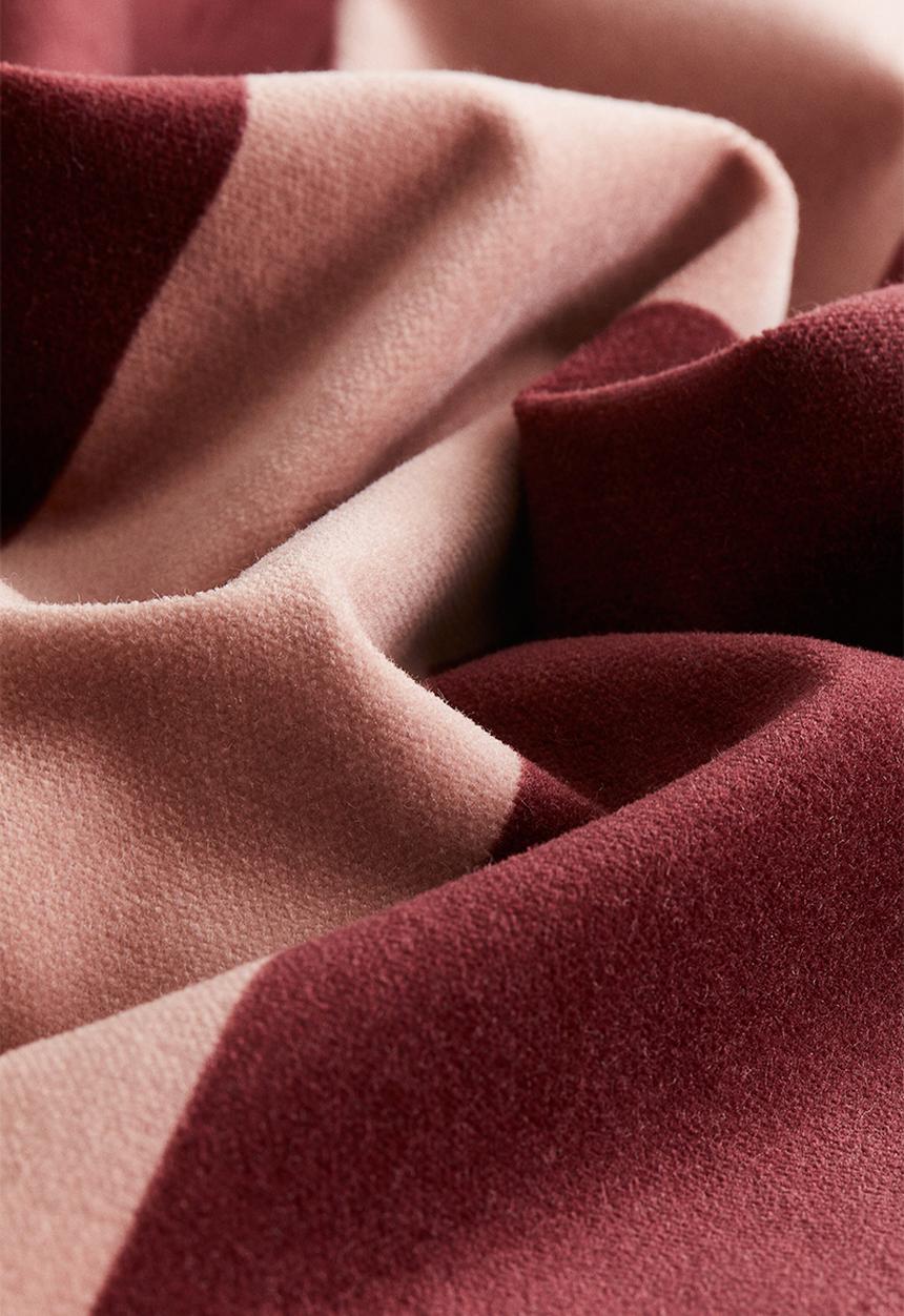 H&M - Striped velvet cushion cover - dusty pink/striped