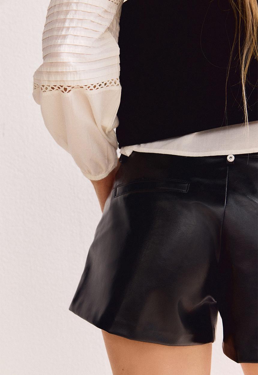 H&M - Coated shorts - black