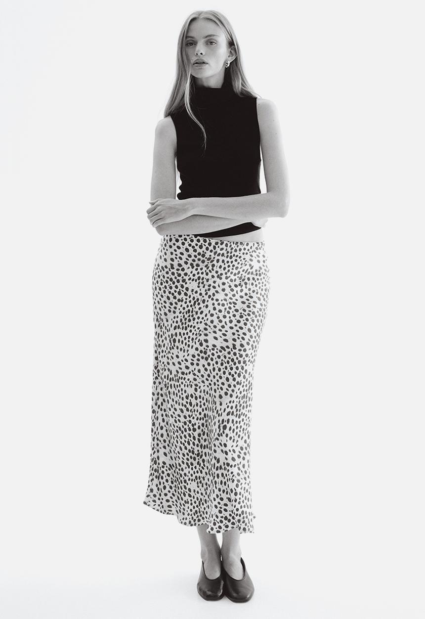 H&M - Midi skirt - light beige/leopard print 